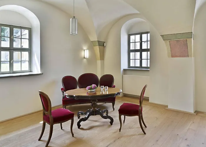 Pansiyon Barockschloss *